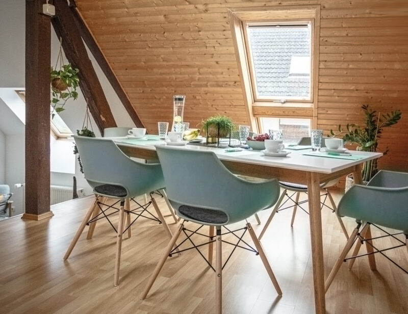 Vorbereiteter gedeckter Tisch für einen Workshop in meinen Räumlichkeiten in Mainz-Kostheim